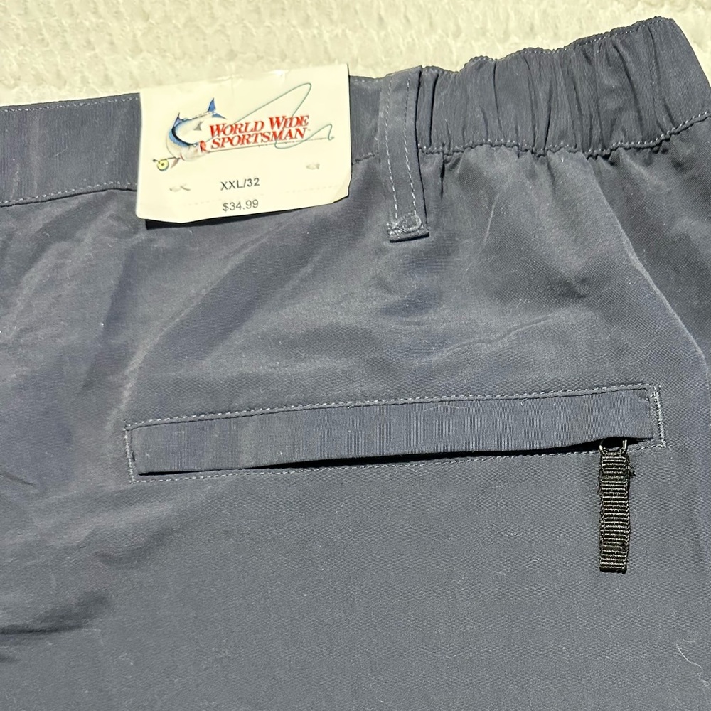 Men's Dark Gray with UV Protection Hybrid II Sports Cargo Pants - Picture 3 of 6